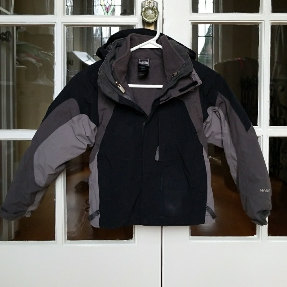 Boys XS North Face Hyvent ski coat